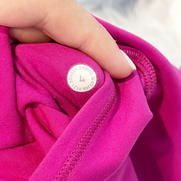 Lululemon Invigorate High-Rise Tight Leggings 28" Ripened Raspberry Pink 4 - Picture 3 of 9